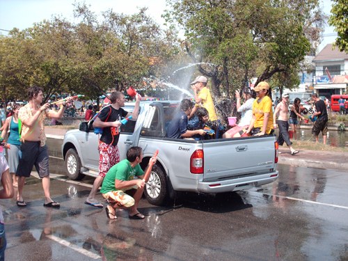 songkran-pickup